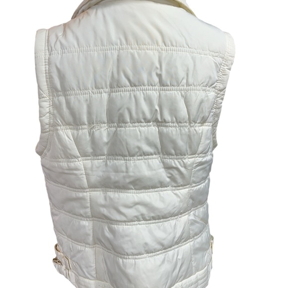 Maurice’s Women’s vest, cream color, gold details, NWT - Picture 2 of 4